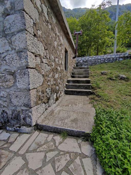 Nature Escape Montenegro كوتور المظهر الخارجي الصورة